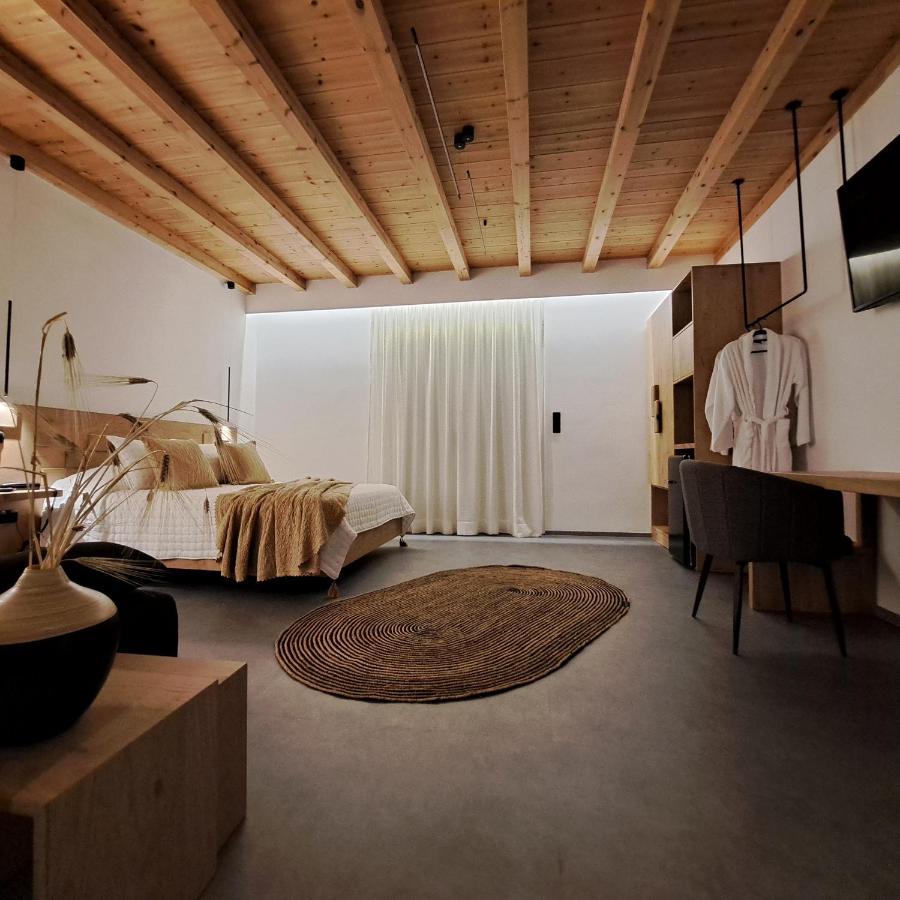 Nisaki Hotel & Elite Suites Ermupoli Exteriér fotografie