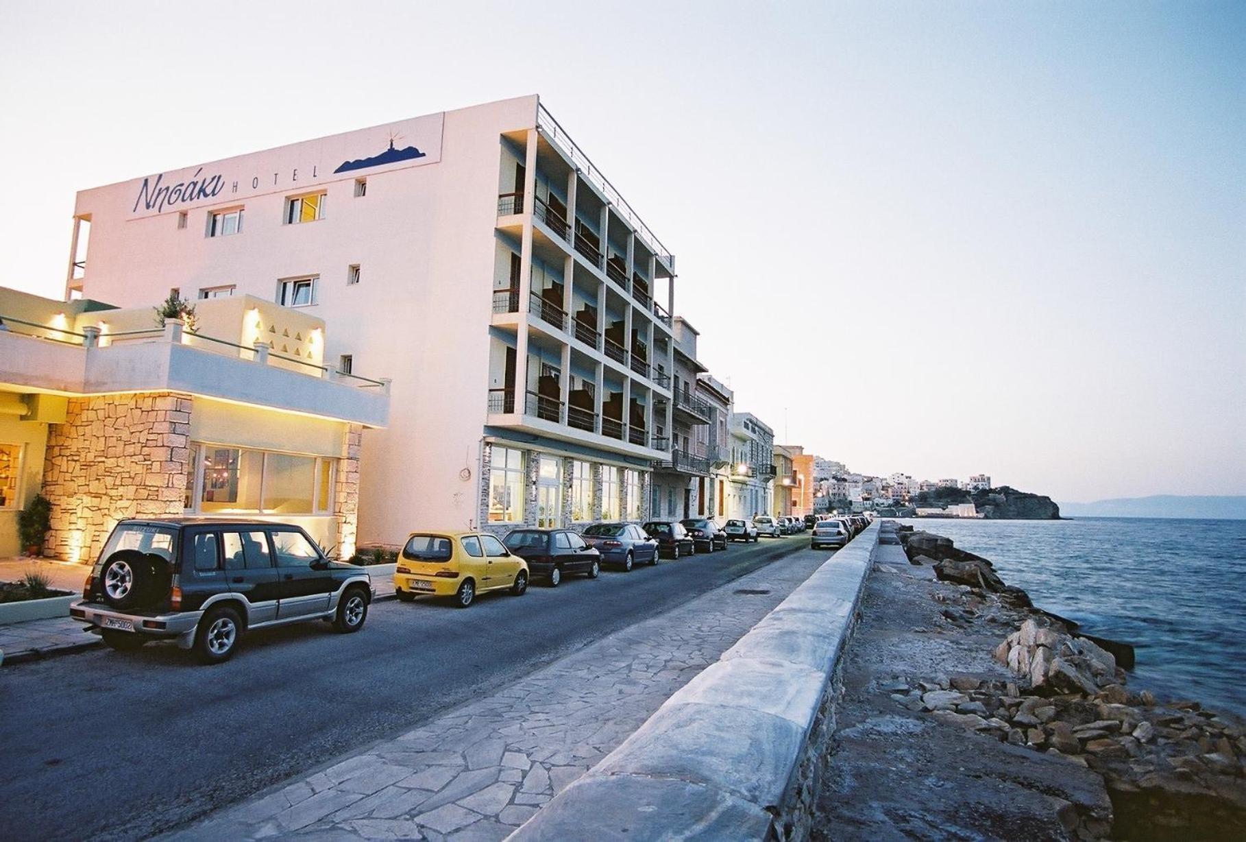 Nisaki Hotel & Elite Suites Ermupoli Exteriér fotografie